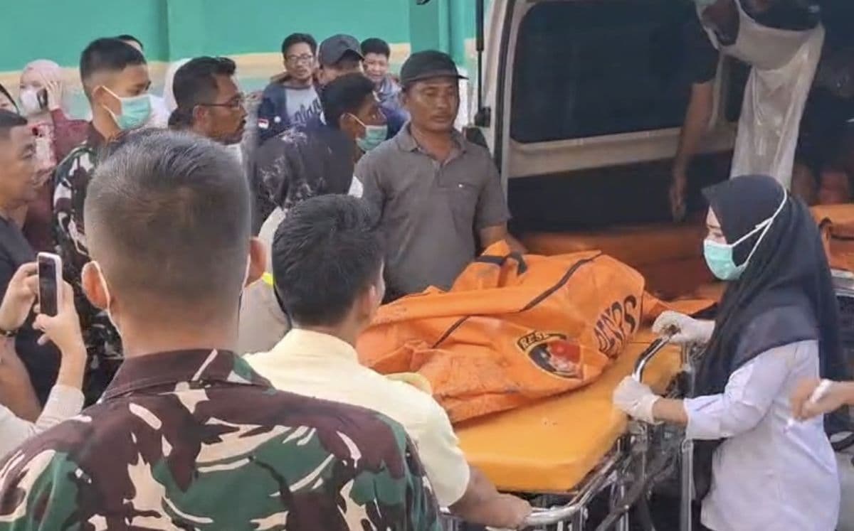 Kecelakaan Maut Muratara, Polisi Buka Posko DVI untuk Identifikasi Korban di RSUD Kecelakaan Maut Muratara, Polisi Buka Posko DVI untuk Identifikasi Korban di RSUD
