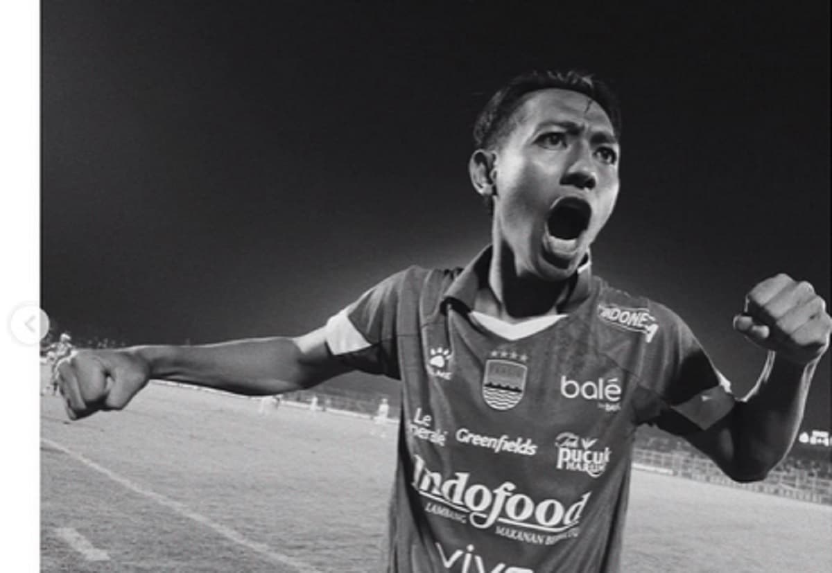 Tersenyum, Beckham Putra Minta Laga Persija Jakarta vs Persib Bandung Digelar di Stadion Sidolig! Tersenyum, Beckham Putra Minta Laga Persija Jakarta vs Persib Bandung Digelar di Stadion Sidolig!