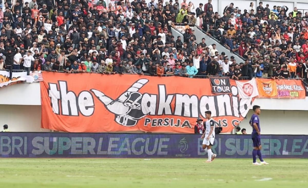 Respons The Jakmania Laga Persija Jakarta vs Persib Bandung Digelar di Stadion Segiri Samarinda Respons The Jakmania Laga Persija Jakarta vs Persib Bandung Digelar di Stadion Segiri Samarinda