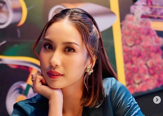 5 Perempuan Cantik Indonesia yang Rebut Hati Pemain Timnas Indonesia, Nomor 1 Presenter MotoGP! 5 Perempuan Cantik Indonesia yang Rebut Hati Pemain Timnas Indonesia, Nomor 1 Presenter MotoGP!