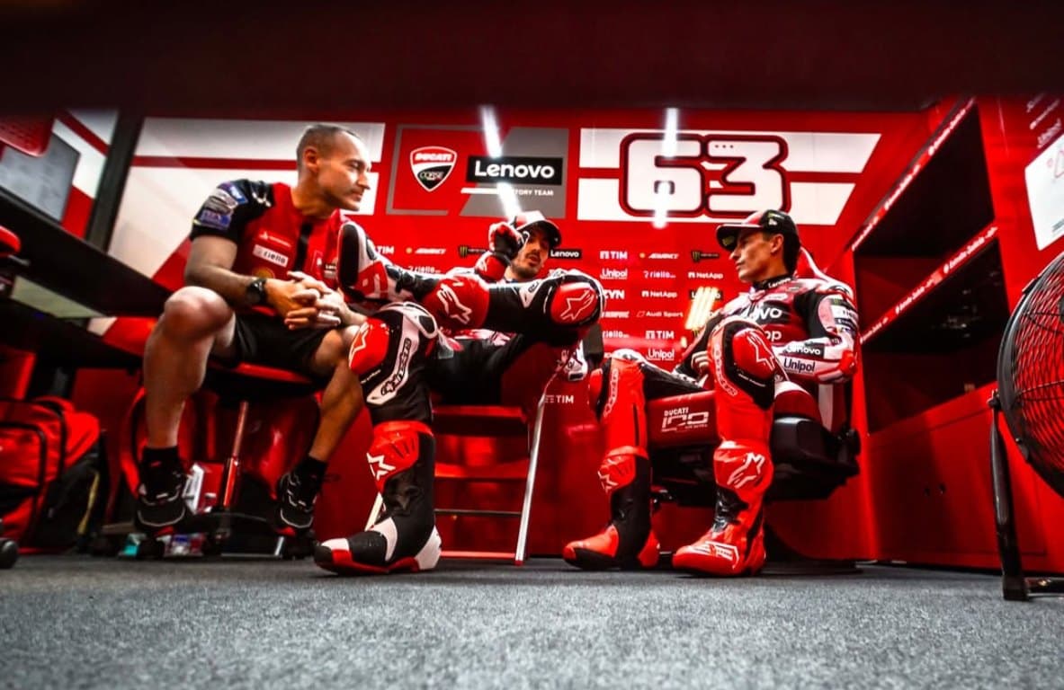 Marc Marquez Melempem di MotoGP 2026, Francesco Bagnaia: Dia Lebih Kesulitan ketimbang Musim Lalu Marc Marquez Melempem di MotoGP 2026, Francesco Bagnaia: Dia Lebih Kesulitan ketimbang Musim Lalu