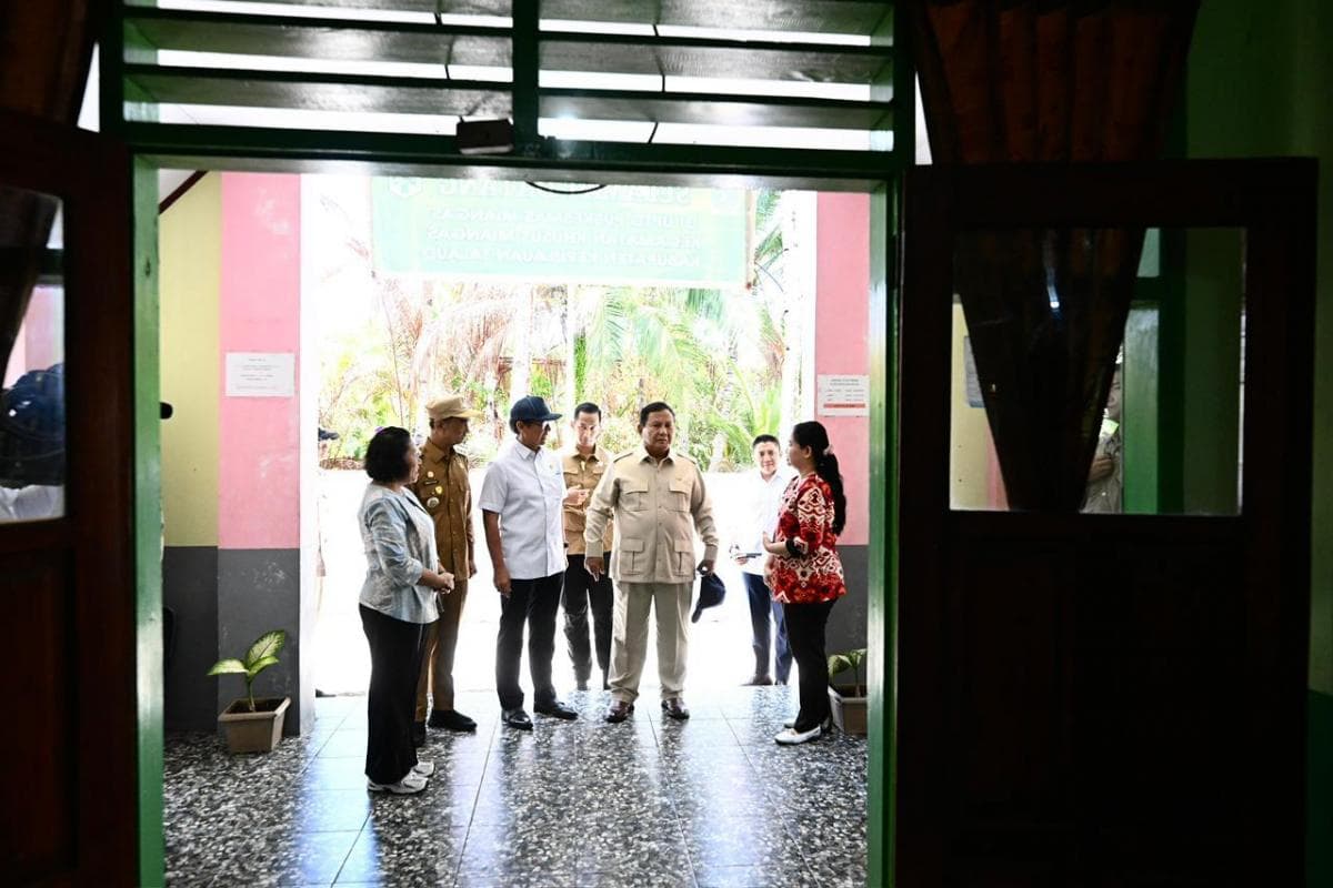 Tinjau Puskesmas Miangas, Prabowo Dengarkan Keluhan Tenaga Kesehatan Tinjau Puskesmas Miangas, Prabowo Dengarkan Keluhan Tenaga Kesehatan