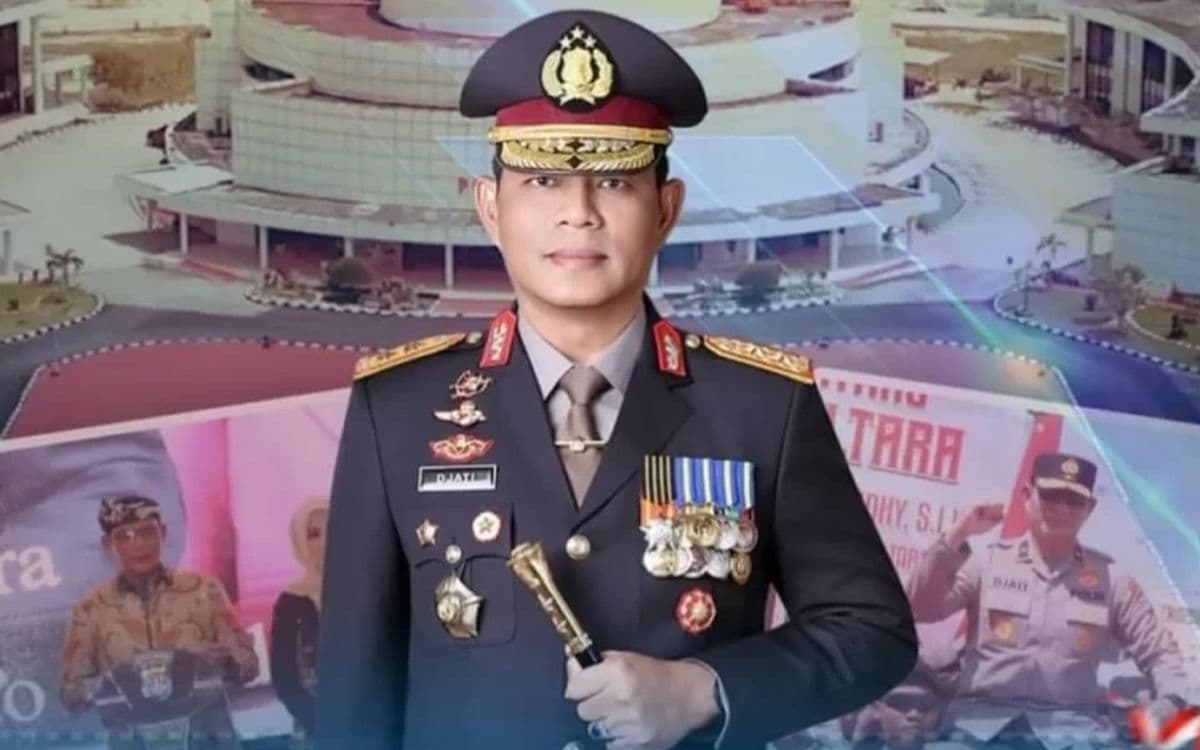 Profil Irjen Djati Wiyoto, Perwira Intelijen yang Kini Pimpin Sumbar Profil Irjen Djati Wiyoto, Perwira Intelijen yang Kini Pimpin Sumbar