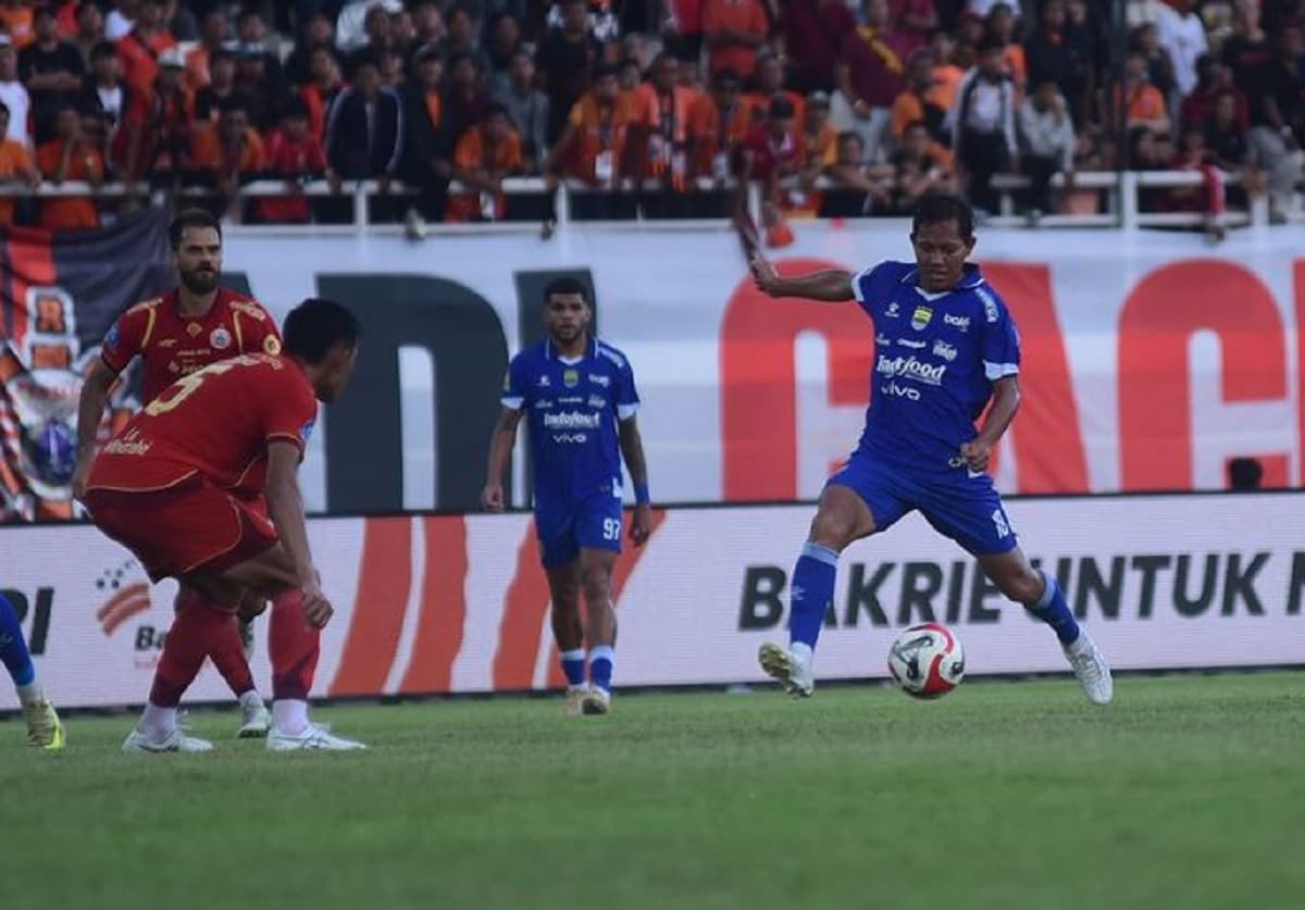 Respons Pemain Borneo FC Setelah Persib Bandung Menang 2-1 atas Persija Jakarta Respons Pemain Borneo FC Setelah Persib Bandung Menang 2-1 atas Persija Jakarta