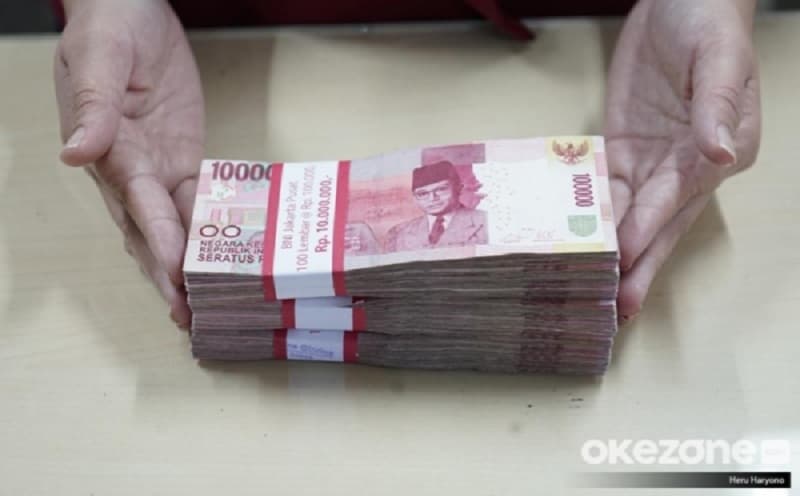 Rupiah Tembus Rp17.500 Dipicu Ketegangan Selat Hormuz hingga Badai PHK Rupiah Tembus Rp17.500 Dipicu Ketegangan Selat Hormuz hingga Badai PHK