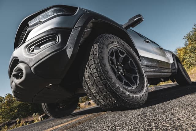 Tips Pilih Ban SUV, Perhatikan Load Index Hindari Risiko Overload Tips Pilih Ban SUV, Perhatikan Load Index Hindari Risiko Overload