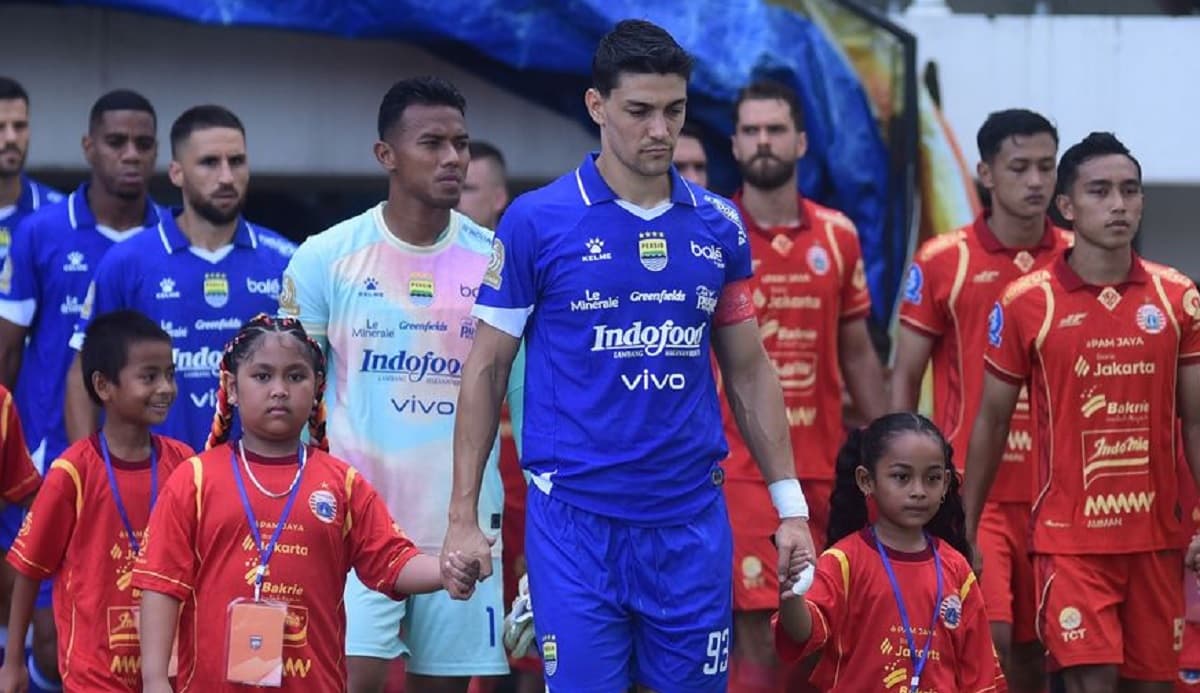 Respons Bojan Hodak soal Federico Barba dan Luciano Guaycochea Absen di Laga PSM Makassar vs Persib Bandung Respons Bojan Hodak soal Federico Barba dan Luciano Guaycochea Absen di Laga PSM Makassar vs Persib Bandung