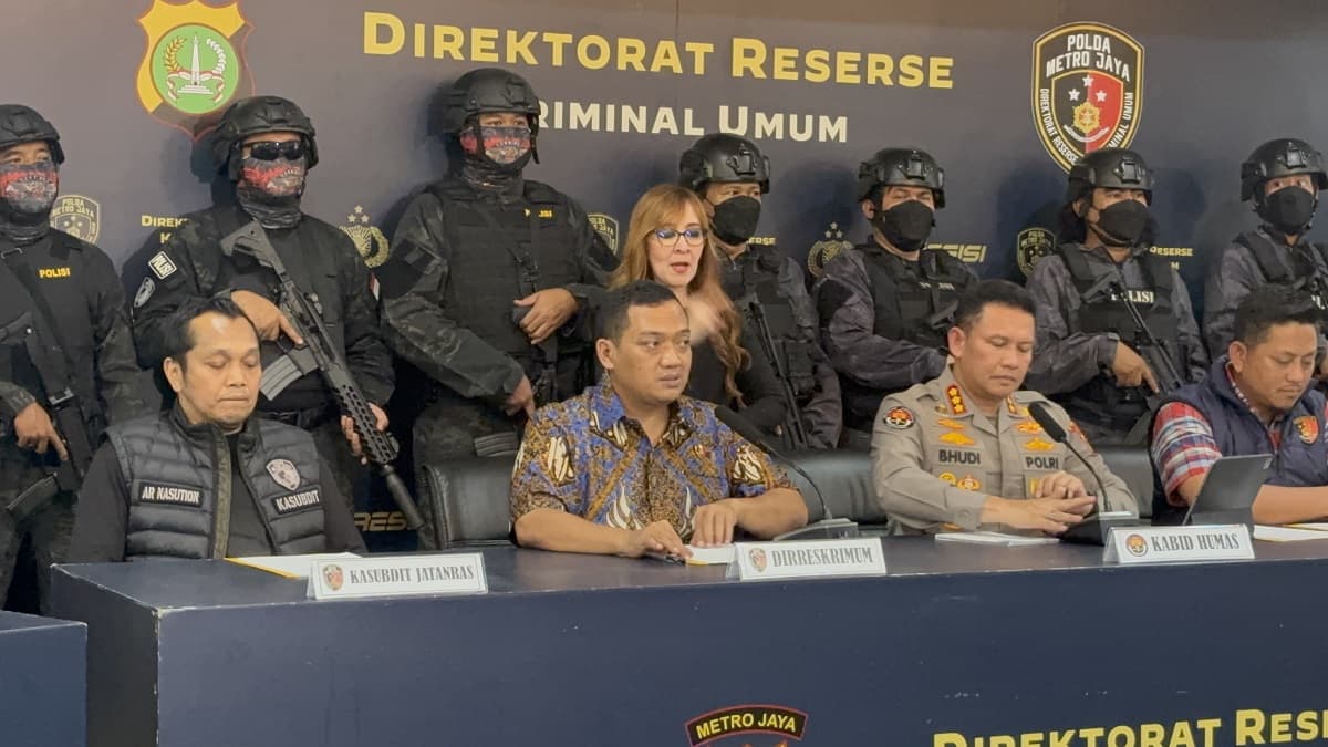 Polda Metro Bentuk Tim Pemburu Begal, Siap Beraksi 24 Jam! Polda Metro Bentuk Tim Pemburu Begal, Siap Beraksi 24 Jam!