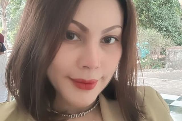 Adik Dihujat Usai Lindi Melahirkan, Febby Carol: Ini Hidup dan Keputusan Virgoun! Adik Dihujat Usai Lindi Melahirkan, Febby Carol: Ini Hidup dan Keputusan Virgoun!