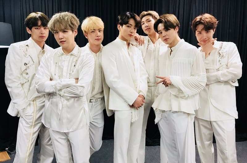 BTS Dikabarkan Masuk Daftar Penampil Halftime Show Piala Dunia 2026, Bersama Madonna dan Shakira BTS Dikabarkan Masuk Daftar Penampil Halftime Show Piala Dunia 2026, Bersama Madonna dan Shakira