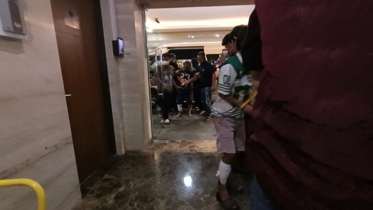 Sindikat Narkoba Gang Langgar Samarinda Dibawa ke Bareskrim, 11 Orang Ditembak di Kaki Sindikat Narkoba Gang Langgar Samarinda Dibawa ke Bareskrim, 11 Orang Ditembak di Kaki