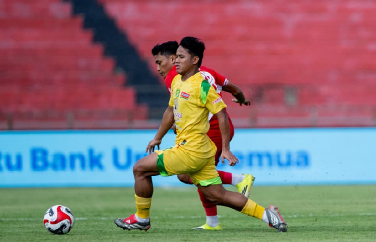 Kata-Kata Toni Firmansyah Setelah Persebaya Surabaya Menang 7-0 atas Semen Padang Kata-Kata Toni Firmansyah Setelah Persebaya Surabaya Menang 7-0 atas Semen Padang