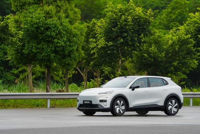 Apa Beda BEV, HEV, PHEV, dan REEV? Ini Penjelasannya Apa Beda BEV, HEV, PHEV, dan REEV? Ini Penjelasannya