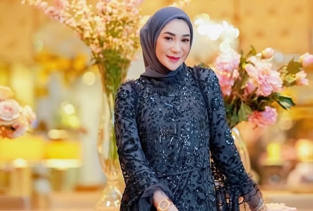 Bersedia Damai, Herawati Ajukan 2 Syarat Ini pada Erin Wartia Bersedia Damai, Herawati Ajukan 2 Syarat Ini pada Erin Wartia