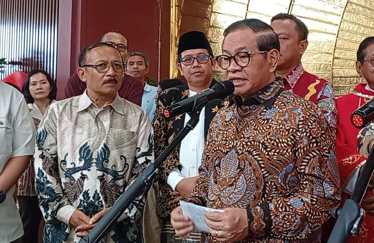 Pramono Ingin Bangun Ring Tinju di Kampung Melayu untuk Tekan Tawuran Pramono Ingin Bangun Ring Tinju di Kampung Melayu untuk Tekan Tawuran