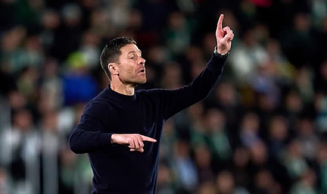 Adu Gaji Pelatih Xabi Alonso dengan Arne Slot di Liga Inggris, bak Bumi dan Langit? Adu Gaji Pelatih Xabi Alonso dengan Arne Slot di Liga Inggris, bak Bumi dan Langit?