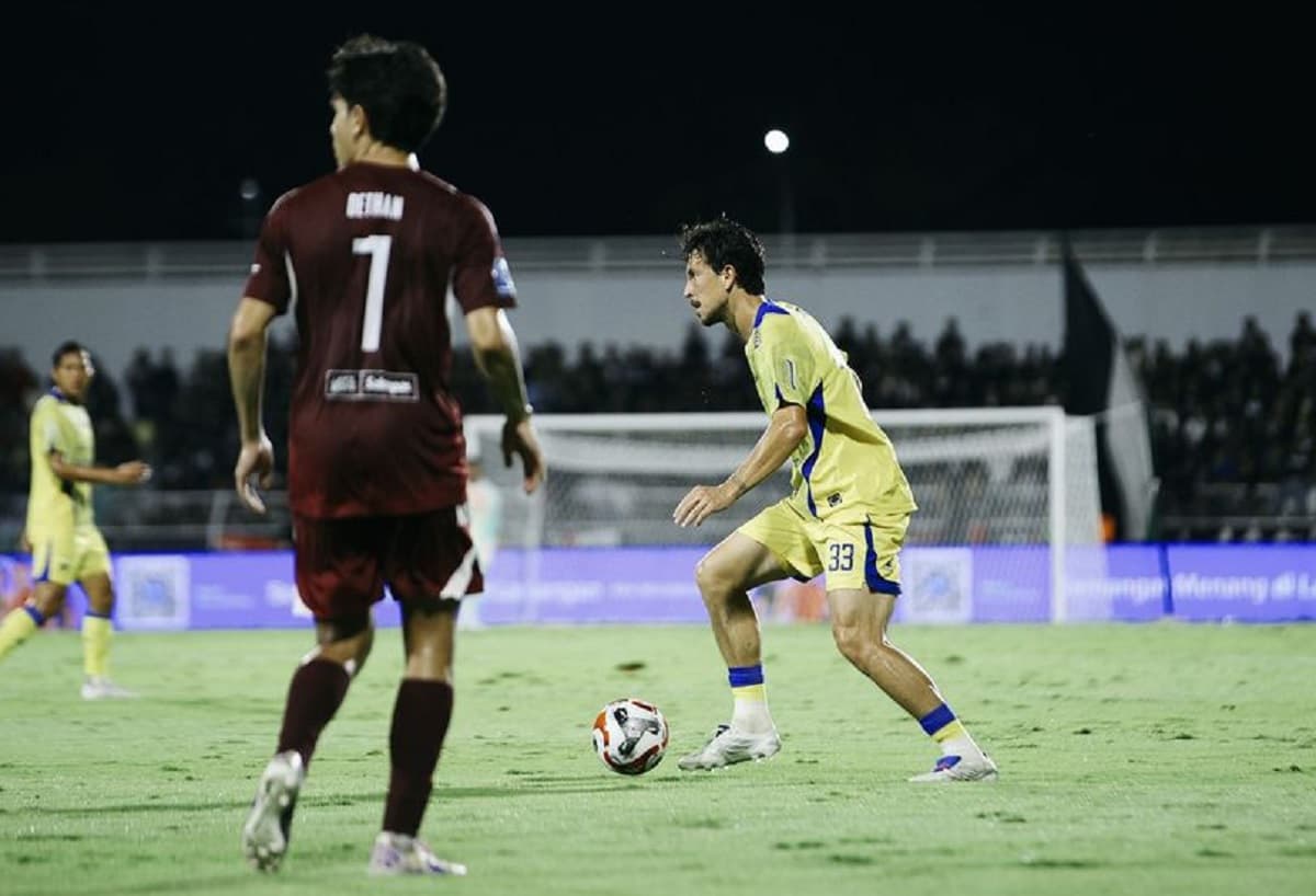 95 Persen Tamu dari Jakarta, Calon Pengantin Ini Khawatir Gelar Pernikahan Tepat di Hari Laga Persib Bandung vs Persijap Jepara 95 Persen Tamu dari Jakarta, Calon Pengantin Ini Khawatir Gelar Pernikahan Tepat di Hari Laga Persib Bandung vs Persijap Jepara