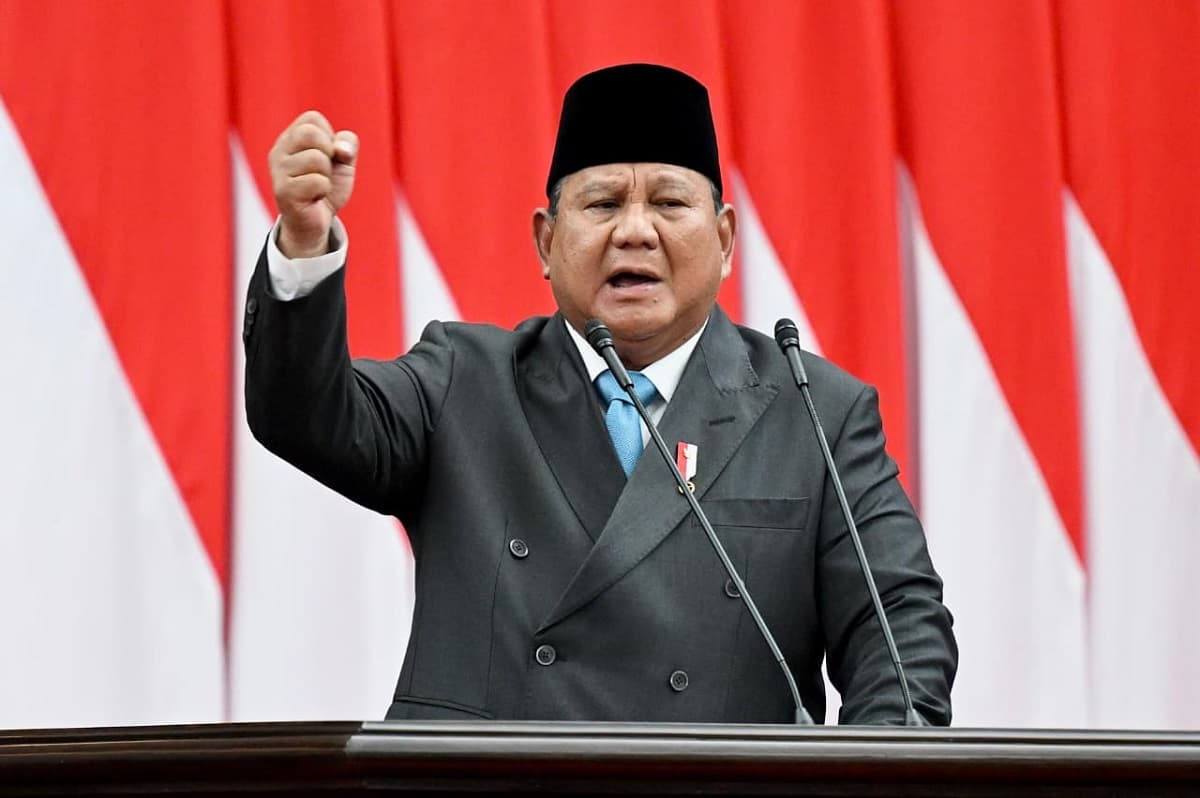 Prabowo: Puluhan Persen Perdagangan Dunia Lewat Perairan Indonesia Prabowo: Puluhan Persen Perdagangan Dunia Lewat Perairan Indonesia