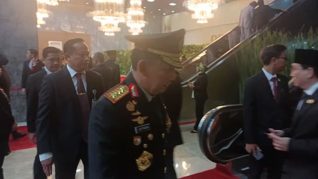 Jelang Pidato Prabowo di DPR, Menteri hingga Kapolri Mulai Berdatangan Jelang Pidato Prabowo di DPR, Menteri hingga Kapolri Mulai Berdatangan