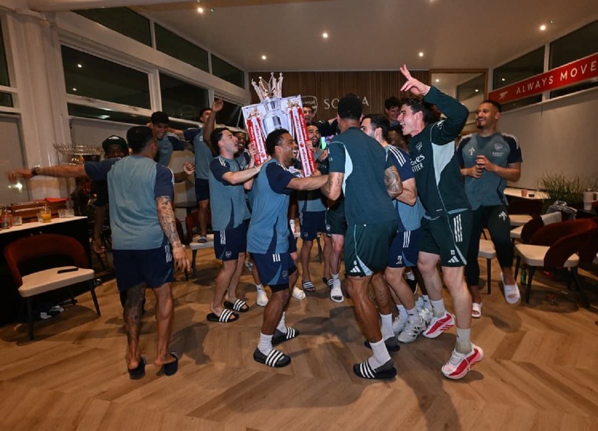Juara Liga Inggris 2025-2026, Arsenal Dapat Dana Segar Rp4,3 Triliun! Juara Liga Inggris 2025-2026, Arsenal Dapat Dana Segar Rp4,3 Triliun!