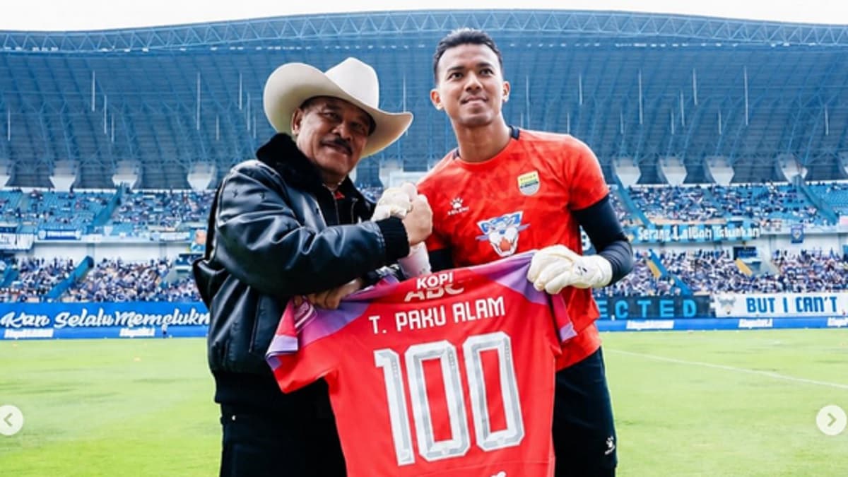 Gagal Masuk Timnas Indonesia, Teja Paku Alam Kini Tak Masuk Nominasi Kiper Terbaik Super League 2025-2026! Gagal Masuk Timnas Indonesia, Teja Paku Alam Kini Tak Masuk Nominasi Kiper Terbaik Super League 2025-2026!