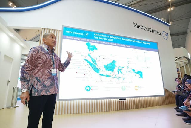 Simbol Ketahanan Energi dan AI di Industri Migas Simbol Ketahanan Energi dan AI di Industri Migas