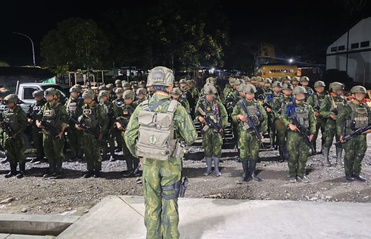 TNI Kerahkan Helikopter Evakuasi 8 Pendulang Emas yang Tewas Dibantai KKB di Yahukimo TNI Kerahkan Helikopter Evakuasi 8 Pendulang Emas yang Tewas Dibantai KKB di Yahukimo