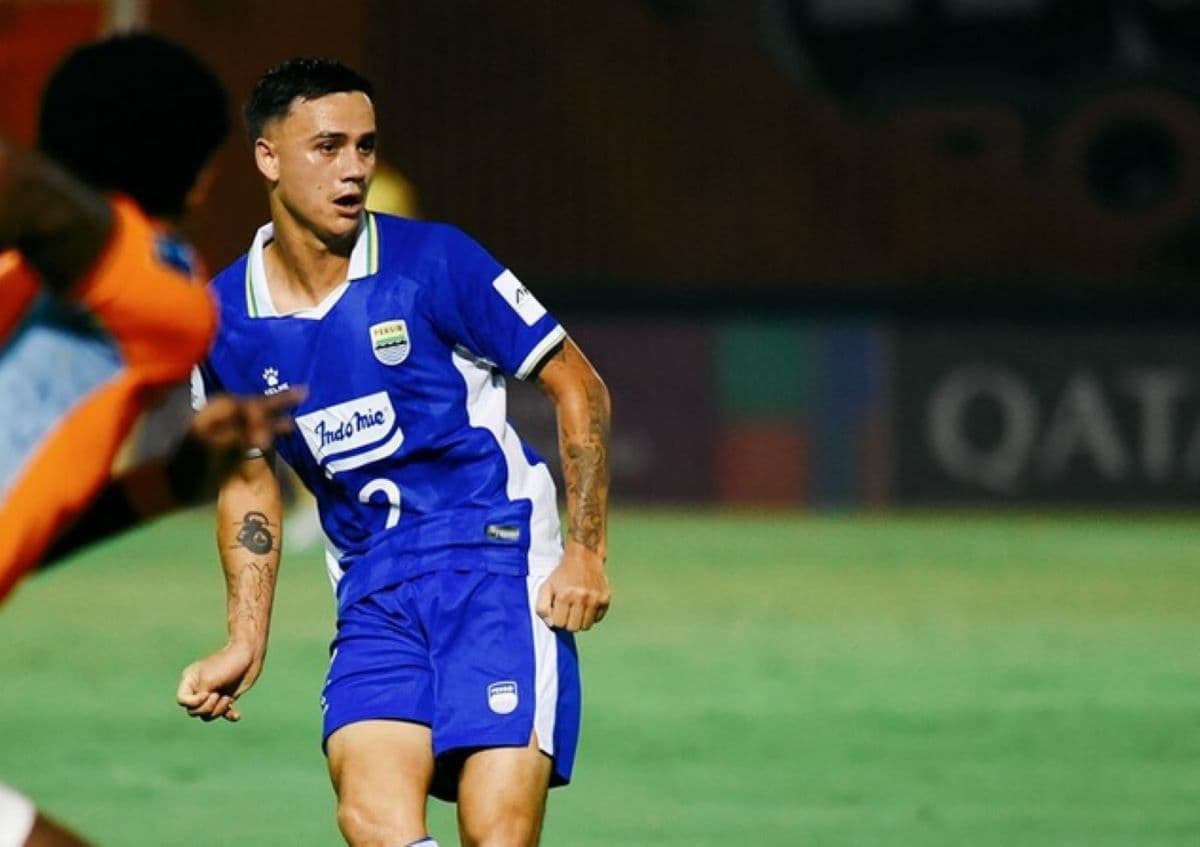 Pesan Berkelas Eliano Reijnders Jelang Laga Krusial Persib Bandung vs Persijap Jepara Pesan Berkelas Eliano Reijnders Jelang Laga Krusial Persib Bandung vs Persijap Jepara