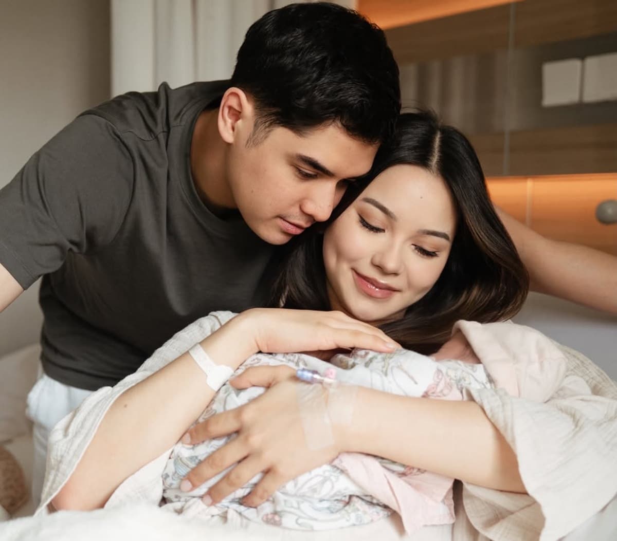 Gemasnya Alyssa Daguise Sambut Peran Baru sebagai Ibu, Ubah Bio Instagram Jadi Soleils Mama Gemasnya Alyssa Daguise Sambut Peran Baru sebagai Ibu, Ubah Bio Instagram Jadi Soleils Mama