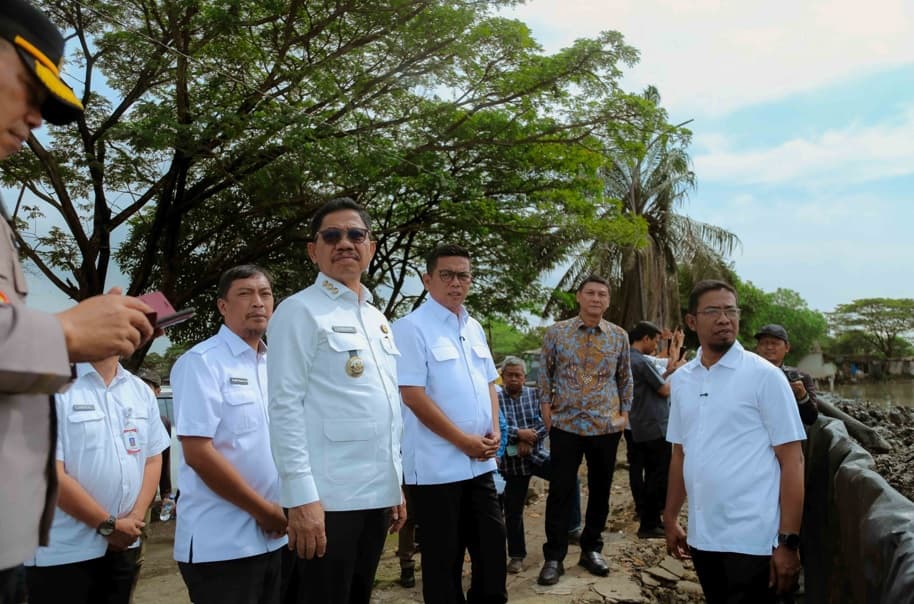 Sedimentasi Kian Parah, Situ Bulakan Tangerang Dikeruk Antisipasi Banjir Besar Sedimentasi Kian Parah, Situ Bulakan Tangerang Dikeruk Antisipasi Banjir Besar