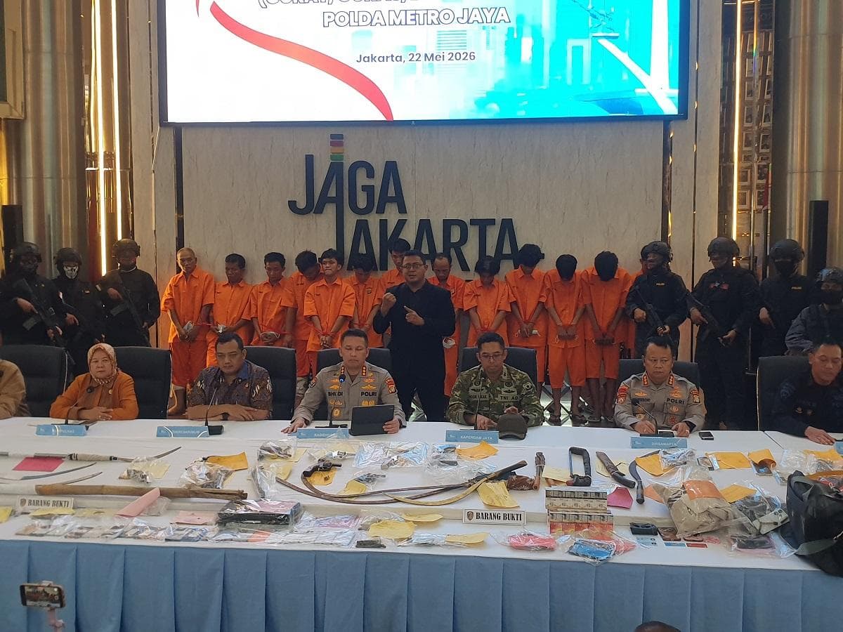 Operasi Besar Satgas Pemburu Begal Ringkus 173 Tersangka, Sita Senpi dan Sajam Operasi Besar Satgas Pemburu Begal Ringkus 173 Tersangka, Sita Senpi dan Sajam
