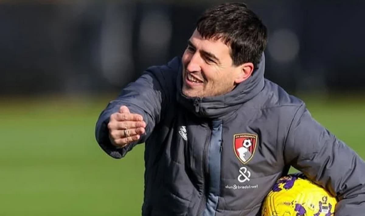 Andoni Iraola Jadi Pelatih Liverpool Gantikan Arne Slot? Andoni Iraola Jadi Pelatih Liverpool Gantikan Arne Slot?