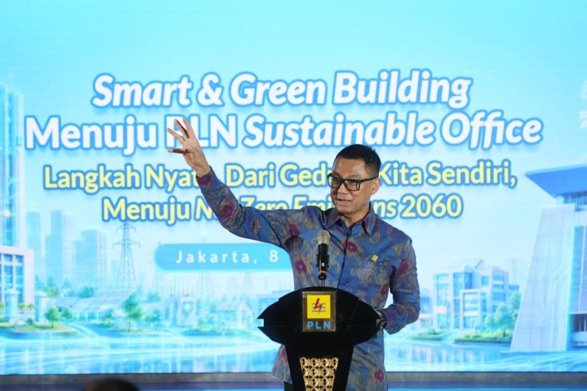 Dirut PLN Minta Maaf Listrik Padam Massal di Sumatera Dirut PLN Minta Maaf Listrik Padam Massal di Sumatera