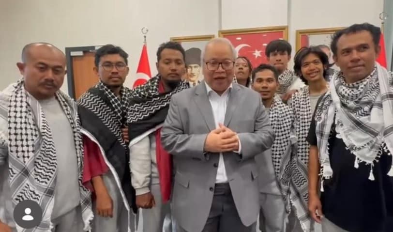 9 WNI Korban Penculikan Zionis Israel Jalani Pemeriksaan Kesehatan di Turki Sebelum Pulang 9 WNI Korban Penculikan Zionis Israel Jalani Pemeriksaan Kesehatan di Turki Sebelum Pulang