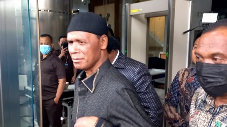 Hercules Diduga Intimidasi Ilma Sani, Polda Metro: Polisi Tidak Boleh Tolak Laporan Masyarakat! Hercules Diduga Intimidasi Ilma Sani, Polda Metro: Polisi Tidak Boleh Tolak Laporan Masyarakat!