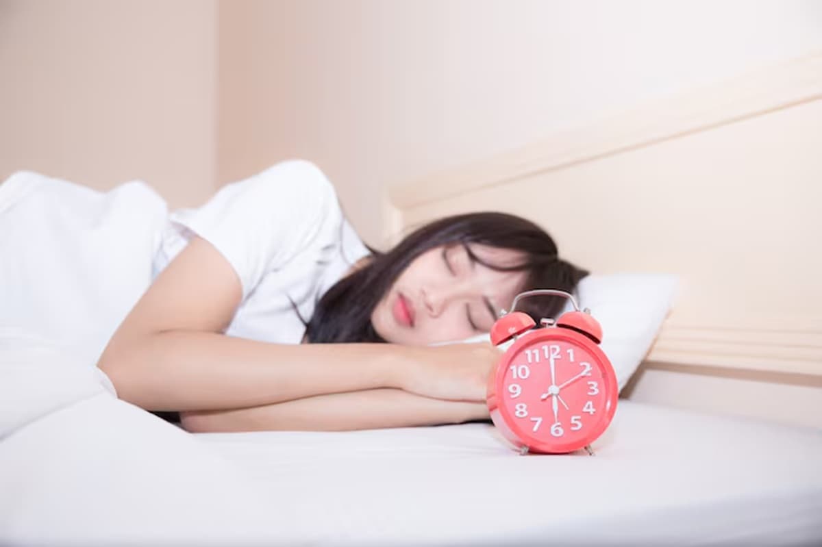 Riset: Kurang atau Kebanyakan Tidur Bisa Percepat Penuaan Biologis Riset: Kurang atau Kebanyakan Tidur Bisa Percepat Penuaan Biologis