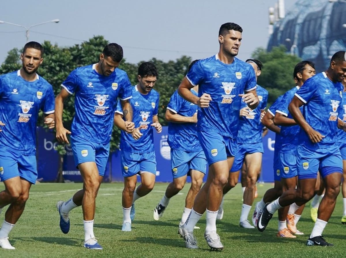 Klik di Sini! Link Live Streaming Persib Bandung vs Persijap Jepara di Super League 2025-2026: Pangeran Biru Siap Juara! Klik di Sini! Link Live Streaming Persib Bandung vs Persijap Jepara di Super League 2025-2026: Pangeran Biru Siap Juara!
