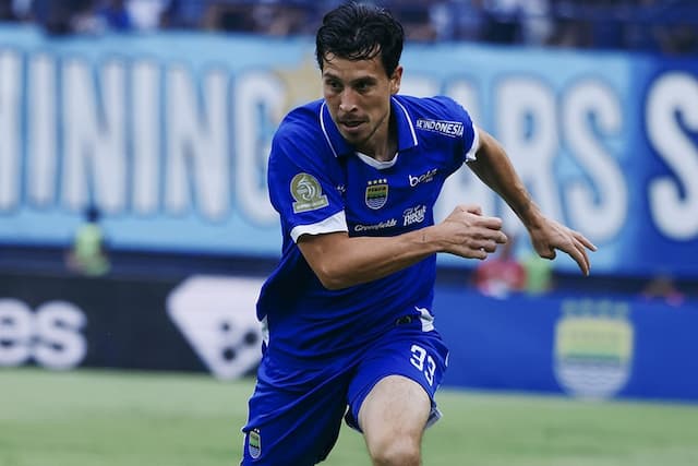 Thom Haye Tak Peduli Persib Bandung Gagal Kalahkan Persijap Jepara: Kami Juara Thom Haye Tak Peduli Persib Bandung Gagal Kalahkan Persijap Jepara: Kami Juara