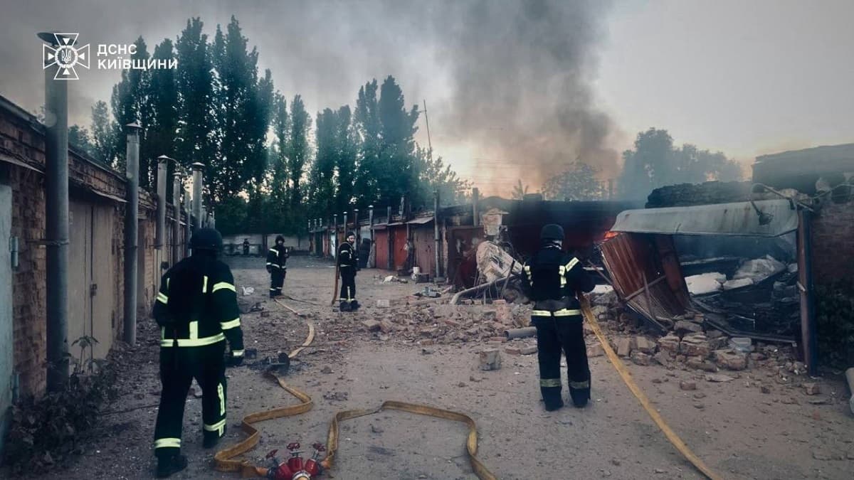 Rusia Hantam Kyiv dengan Rudal Hipersonik Berkemampuan Nuklir Oreshnik Rusia Hantam Kyiv dengan Rudal Hipersonik Berkemampuan Nuklir Oreshnik