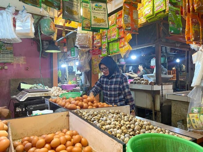 Harga Pangan Jelang Idul Adha 2026: Bawang, Cabai hingga Daging Meroket Harga Pangan Jelang Idul Adha 2026: Bawang, Cabai hingga Daging Meroket