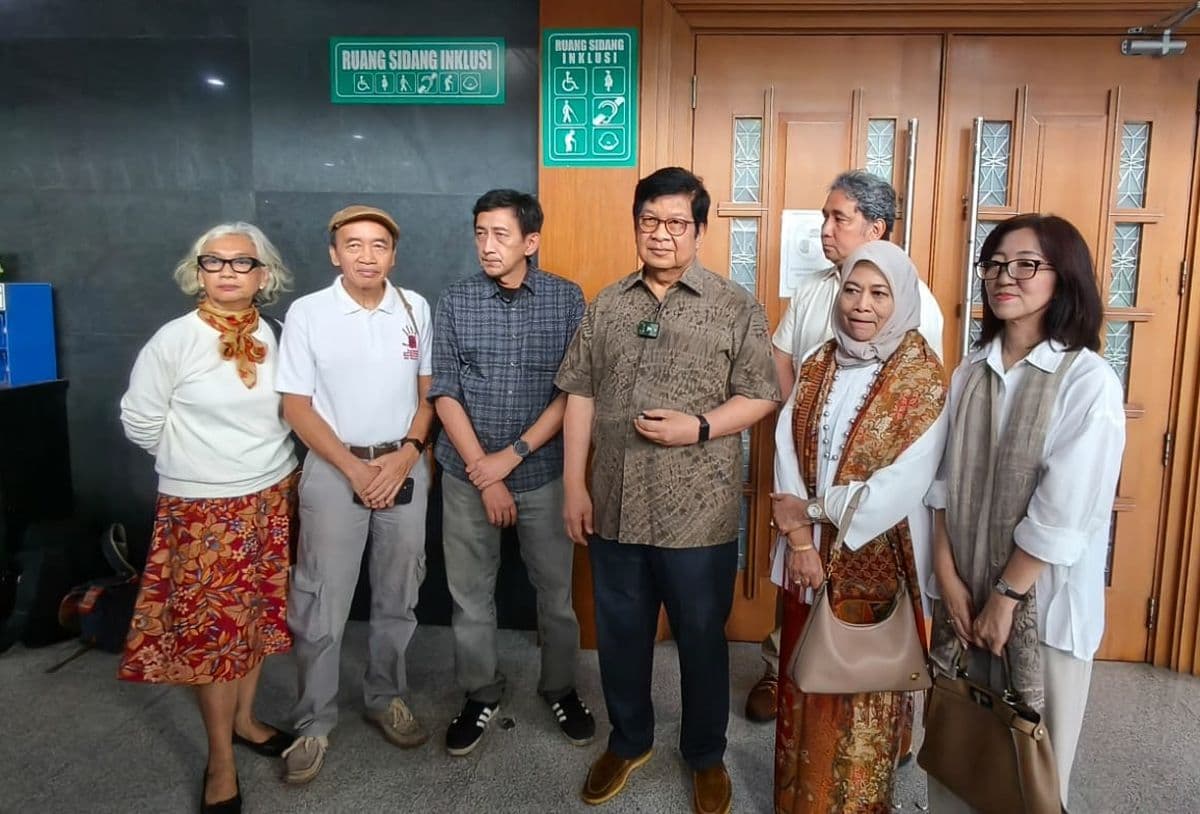 Kasus Korupsi Chromebook, 21 Tokoh Ajukan Amicus Curiae untuk Nadiem Makarim Kasus Korupsi Chromebook, 21 Tokoh Ajukan Amicus Curiae untuk Nadiem Makarim