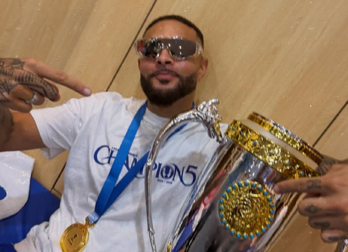Bangganya Layvin Kurzawa Rayakan Konvoi Pesta Juara Persib Bandung: Kami Disambut Jutaan Orang! Bangganya Layvin Kurzawa Rayakan Konvoi Pesta Juara Persib Bandung: Kami Disambut Jutaan Orang!