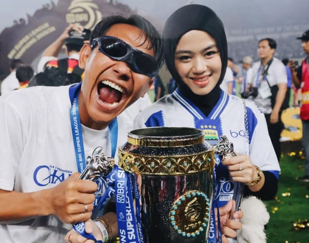 Puji Perlawanan Sengit Borneo FC, Beckham Putra Ungkap Faktor Sukses Persib Bandung Juara Super League 2025-2026 Puji Perlawanan Sengit Borneo FC, Beckham Putra Ungkap Faktor Sukses Persib Bandung Juara Super League 2025-2026