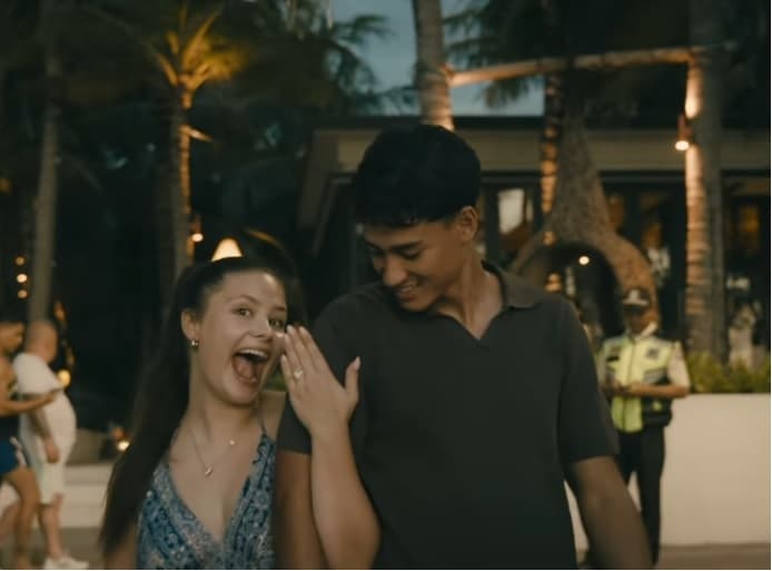 Selamat! Striker Timnas Indonesia Rafael Struick Resmi Bertunangan dengan Noa van der Hoeven di Bali Selamat! Striker Timnas Indonesia Rafael Struick Resmi Bertunangan dengan Noa van der Hoeven di Bali