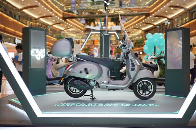 Vespa GTS Super Tech 250 Meluncur, Harganya Rp90 Jutaan Vespa GTS Super Tech 250 Meluncur, Harganya Rp90 Jutaan