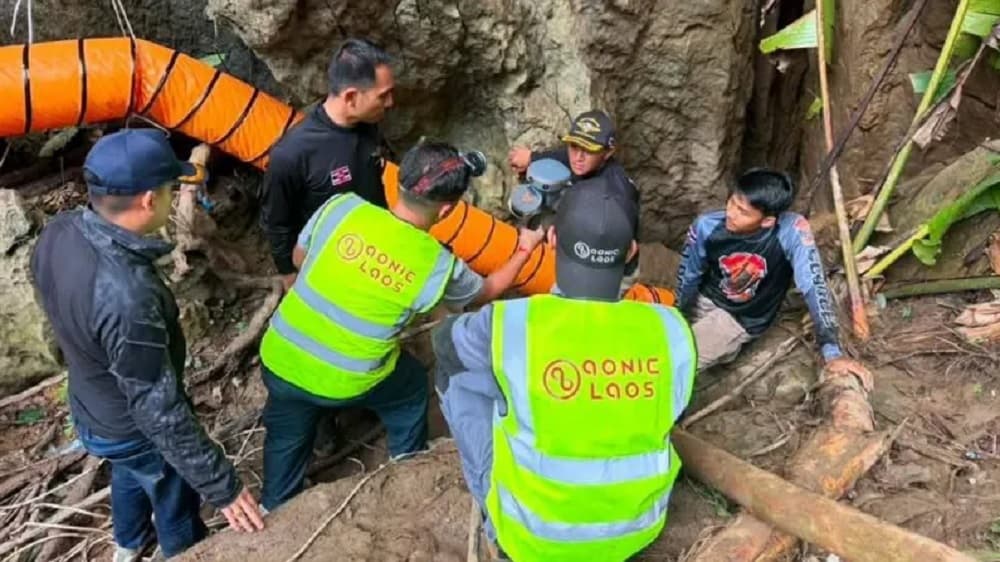 Berpacu dengan Waktu, Tim Penyelamat Berusaha Evakuasi 7 Orang yang Terjebak di Gua Laos Berpacu dengan Waktu, Tim Penyelamat Berusaha Evakuasi 7 Orang yang Terjebak di Gua Laos