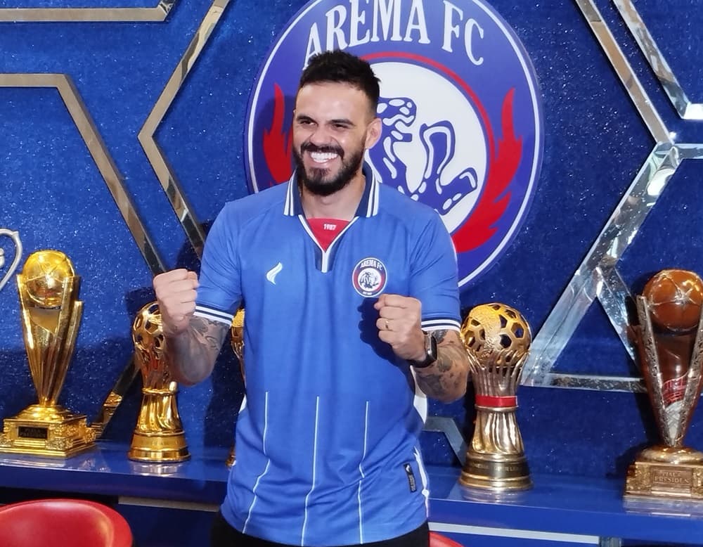 Lucas Frigeri Resmi Tinggalkan Arema FC Lucas Frigeri Resmi Tinggalkan Arema FC
