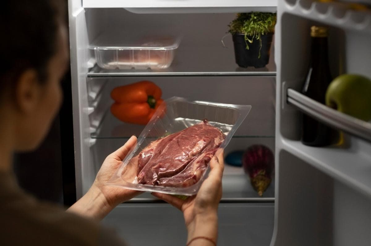 Kesalahan Menyimpan Daging Kurban: Jangan Langsung Masuk Freezer! Kesalahan Menyimpan Daging Kurban: Jangan Langsung Masuk Freezer!