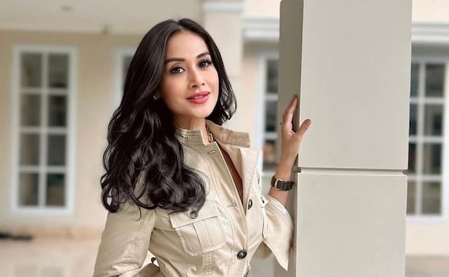 Tetap Eksis Tanpa Gosip, Diah Permatasari Ogah Bikin Gimmick demi Popularitas Tetap Eksis Tanpa Gosip, Diah Permatasari Ogah Bikin Gimmick demi Popularitas