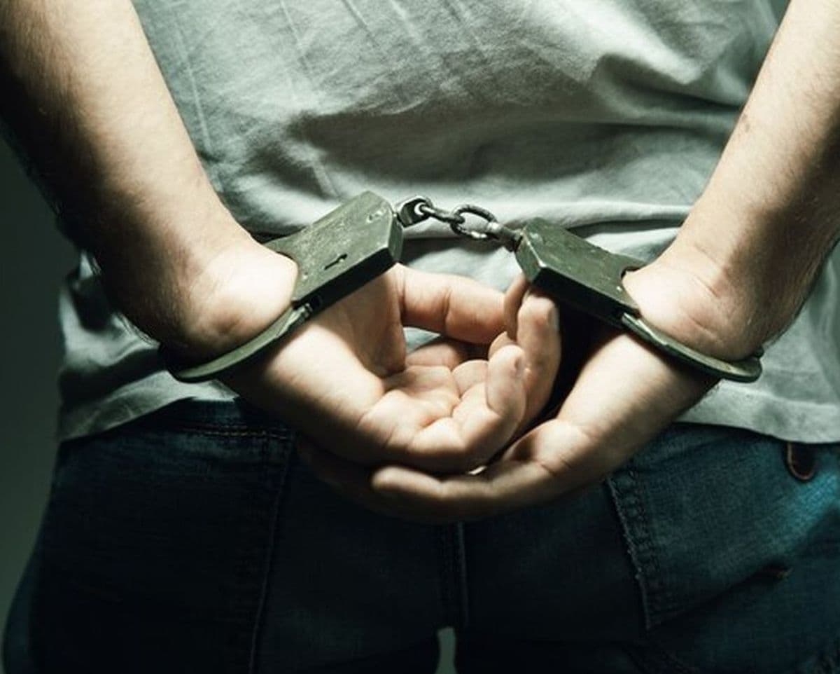 Polisi Tangkap 3 Pengedar Obat Keras di Tanah Abang, Ribuan Pil Disita Polisi Tangkap 3 Pengedar Obat Keras di Tanah Abang, Ribuan Pil Disita